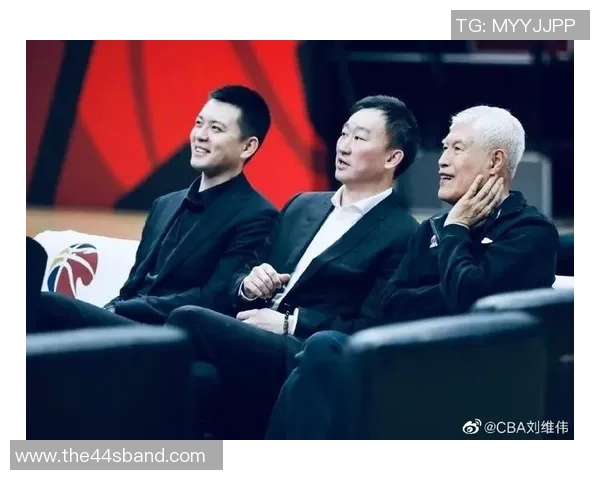 重庆篮球队崛起之路：从默默无闻到大师赛的辉煌历程